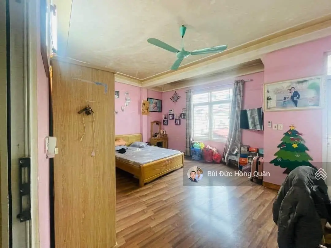 Bán nhà ngõ 271 Lạc Long Quân Cầu Giấy - vị trí đẹp ô tô kinh doanh - DT 108m2 giá chào 33.9 tỷ