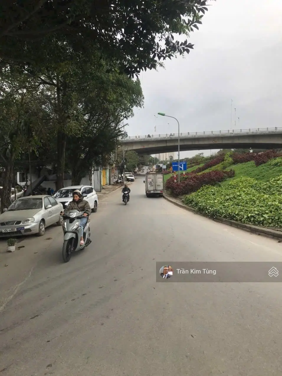 Bán nhà 5 tầng Đàm Quang Trung, đối diện Aeon Long Biên, chân cầu Vĩnh Tuy ô tô vào cổng