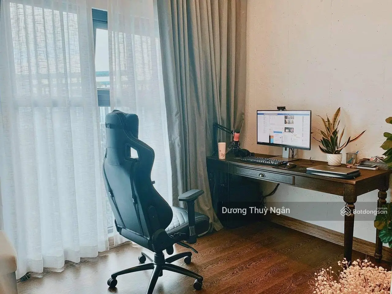 Bán Penhouse AquaBay lõi duy nhất của Ecopark, 94m2 3PN + Sân vườn: 130m2, full nội thất