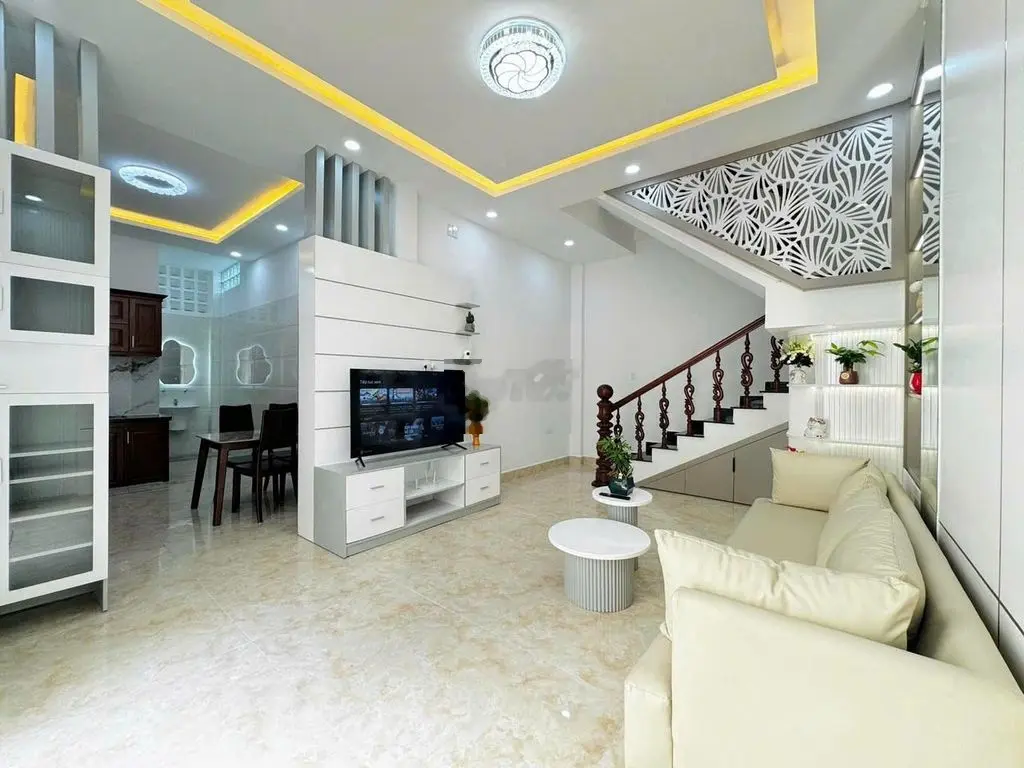 Bán nhà đẹp 3 tầng nội thất mới đường kiệt đậu đỗ Ô Tô Ông Ích Khiêm