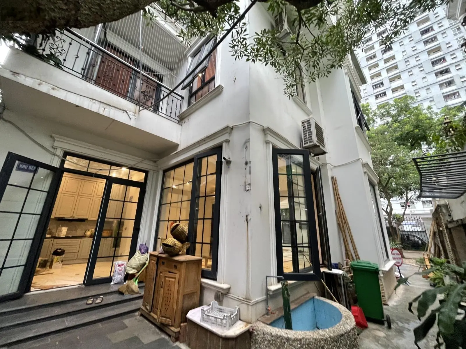 (Giá siêu tốt & duy nhất 37 tỷ) biệt thự đơn lập 215m2 Cao Xuân Huy KĐT Mỹ Đình 2 ở & kinh doanh