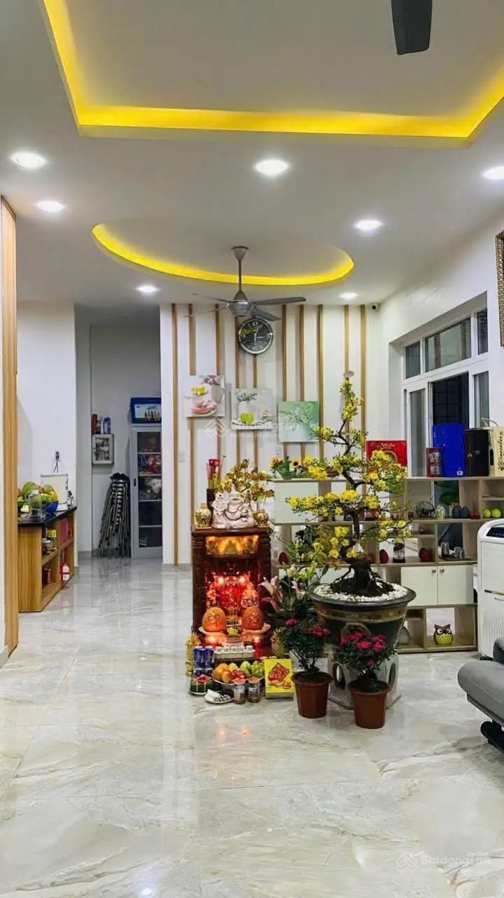 Bán rẻ gấp biệt thự vườn Phạm Văn Đồng, Linh Đông Thủ Đức, 120m2, giá chỉ 12,8 tỷ