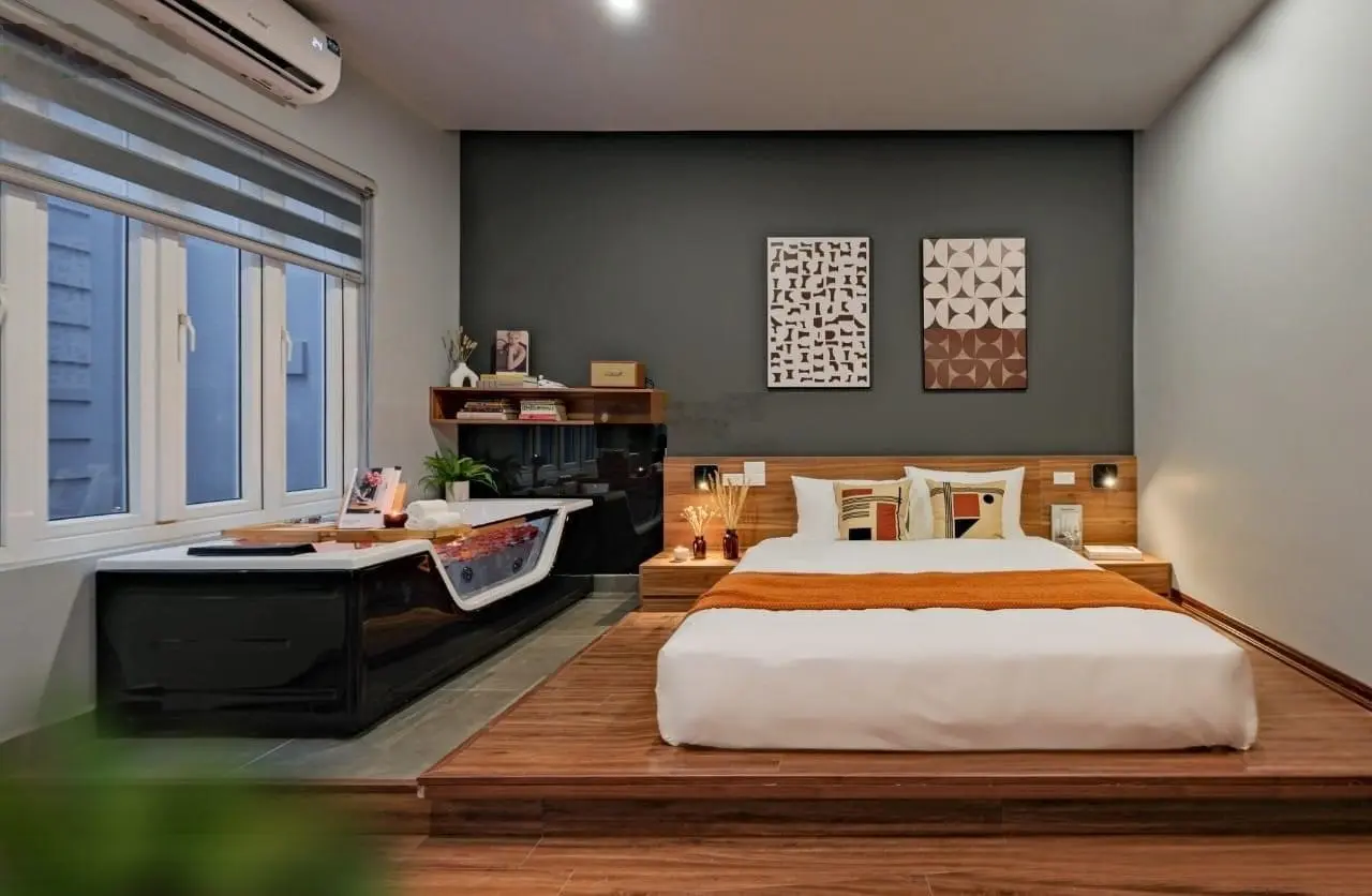 Hot, bán nhà NGUYỄN CHÍ THANH-ĐỐNG ĐA-HÀ NỘI, DT: 105m2 x 6 Tầng - MT: 4,85m / Giá: 28,8 Tỷ