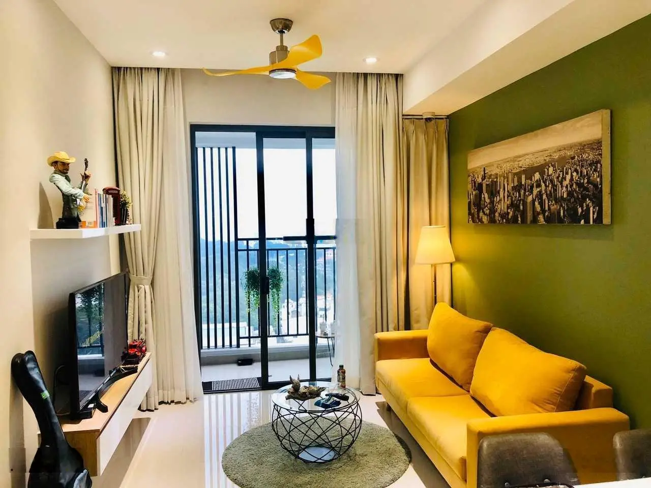 Bán căn hộ CC Khuông Việt, Q Tân Phú DT DT: 80m2 3PN/2WC. Giá 3.6 tỷ sổ hồng LH: 0939 586 *** Tùng