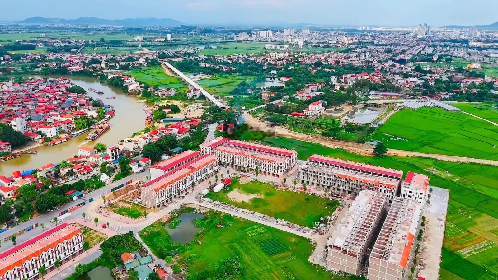 Bán nhà 4 tầng xây thô tại Vạn Phúc, Bắc Ninh. Diện tích 76,5m2