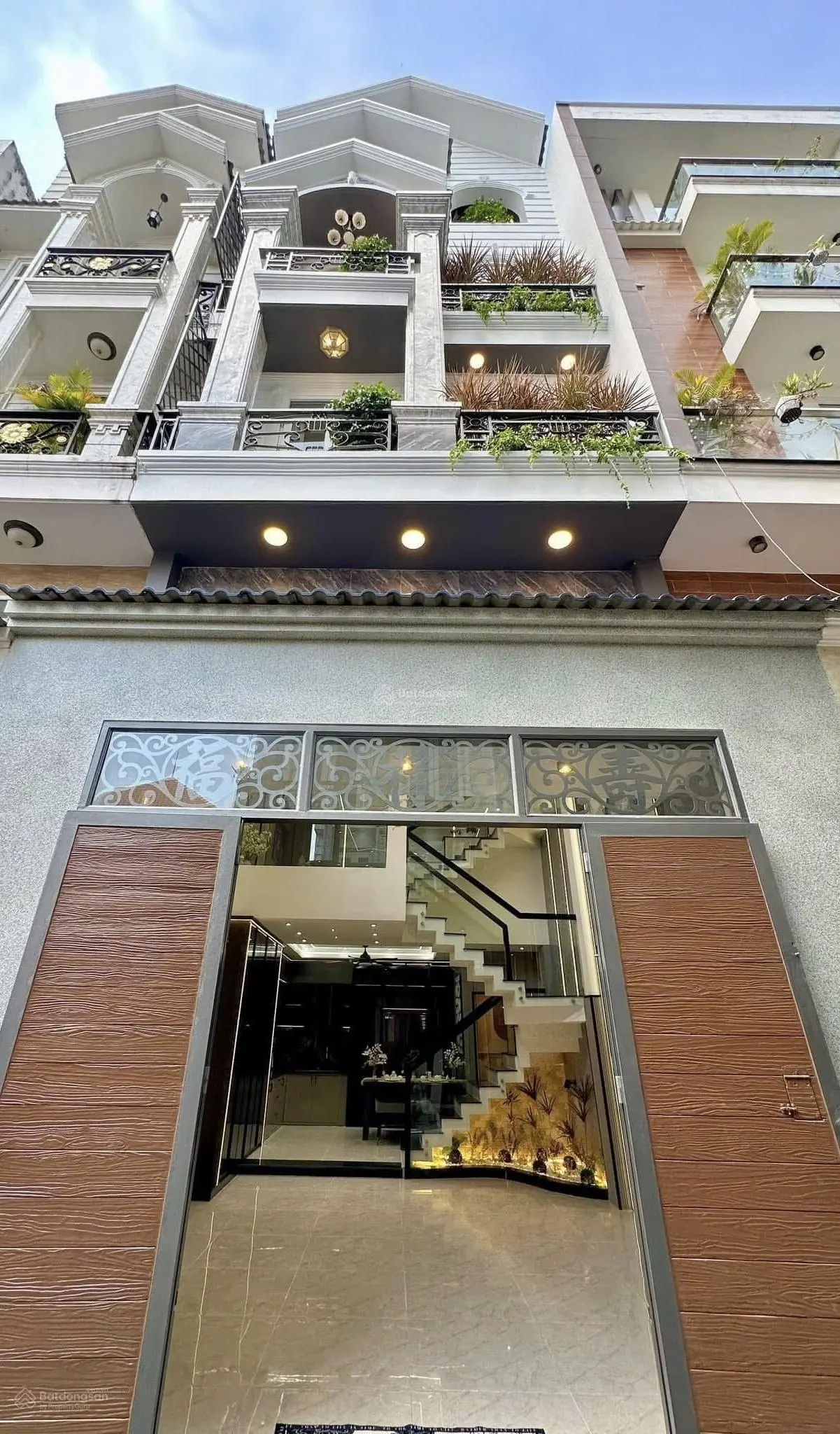 Chú Nam bán nhà phố đang cho thuê 28triệu/ tháng, Đ Phú Thuận, Quận 7. Giá 3tỷ29/76,5m2, Nhà 3 Lầu