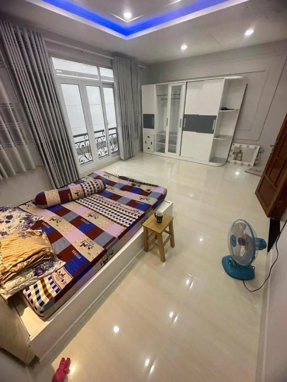 Hẻm xe hơi, (5m*20m), CN 100m2, nhà 3 tầng - đường Thăng Long, Tân Bình - chỉ 15 tỷ thương lượng
