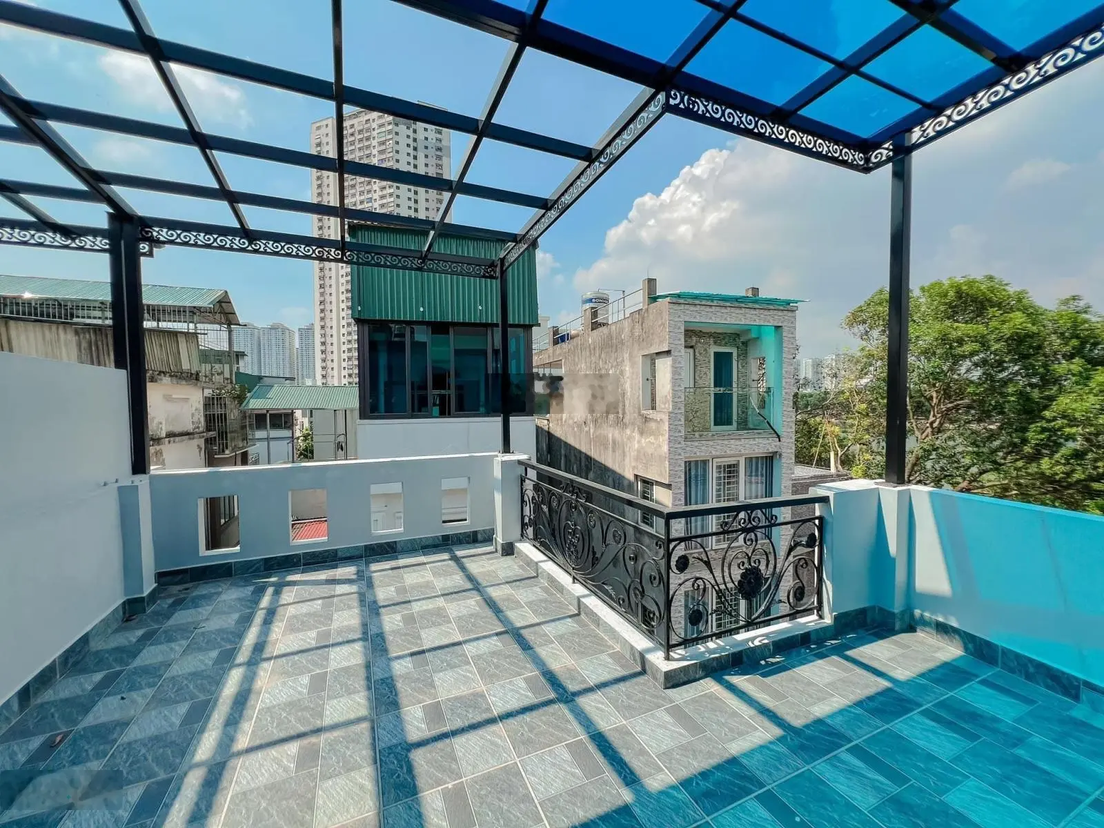 Bán gấp nhà Linh Đàm trước nhà ô tô tránh dừng đỗ, Ba bước ra Hồ Linh Đàm: 55m2*5 tầng Giá nhỉnh 11