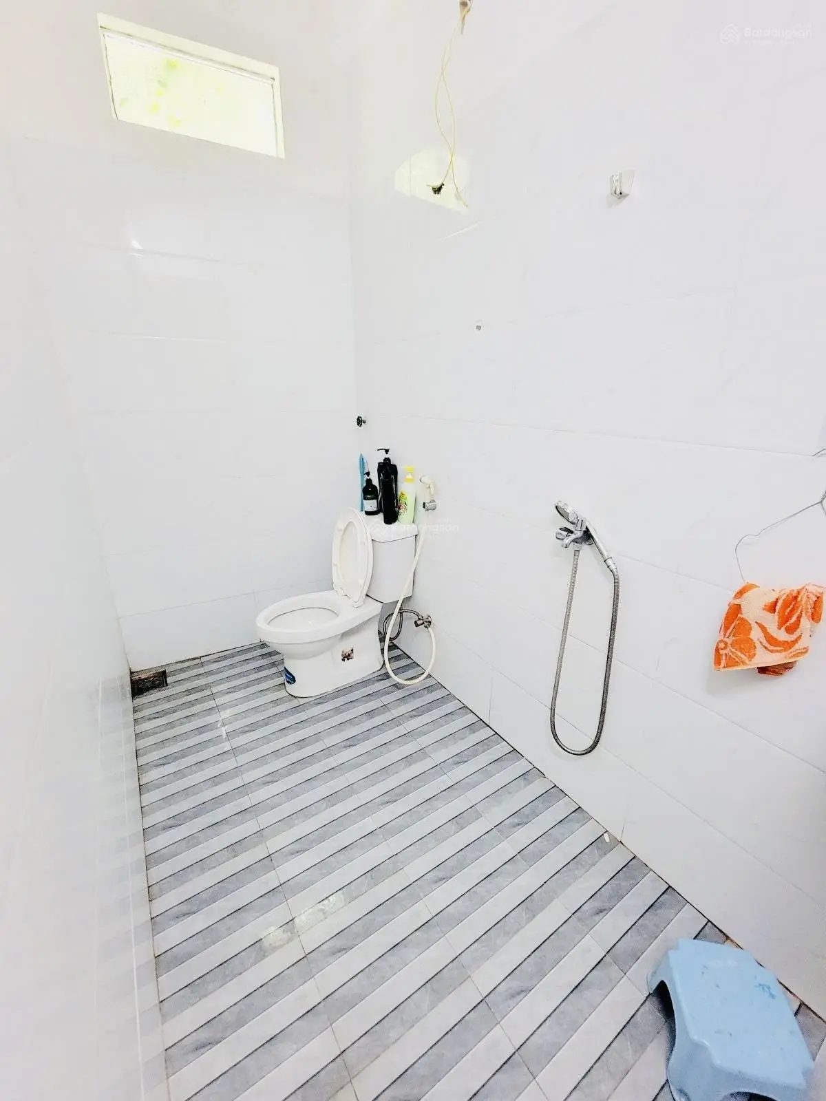 Nhà mới gác lửng 82m2 kiệt Trần Hưng Đạo ngay Vincom Ngô Quyền - 2,37 tỷ