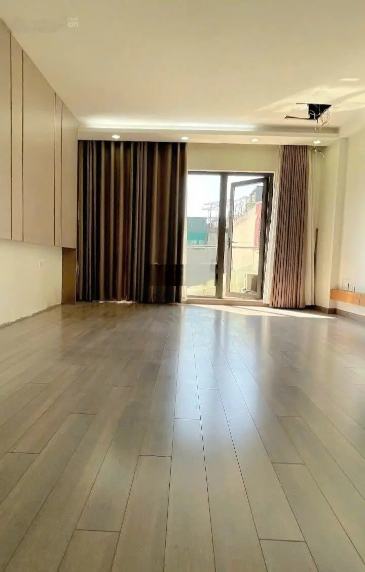 Bán nhà mặt phố Lò Đúc 90m2 x 7 tầng thang máy chỉ 65 tỷ