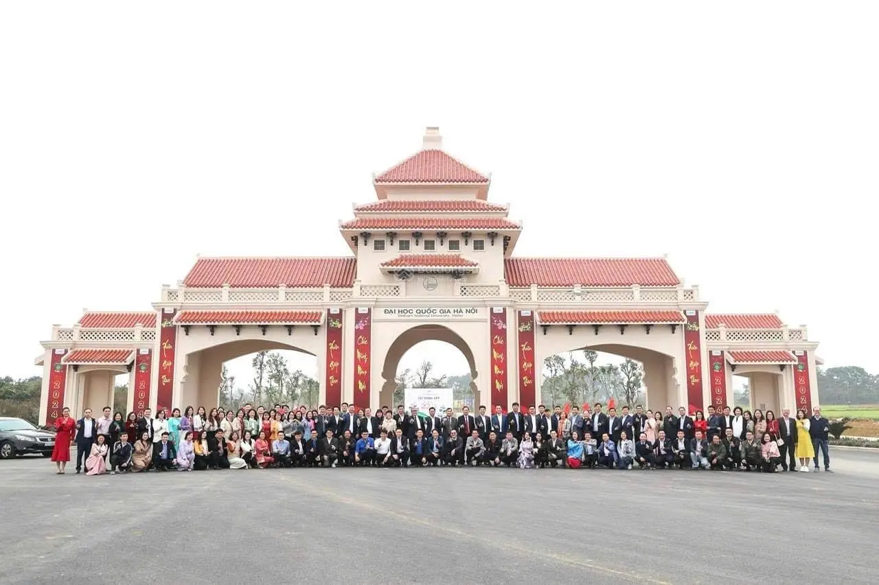 CHÍNH CHỦ CẦN BÁN LÔ GÓC RẺ NHẤT TRỤC CHÍNH BÃI DÀI, ĐỐI DIỆN CỔNG CHÍNH ĐẠI HỌC QUỐC GIA