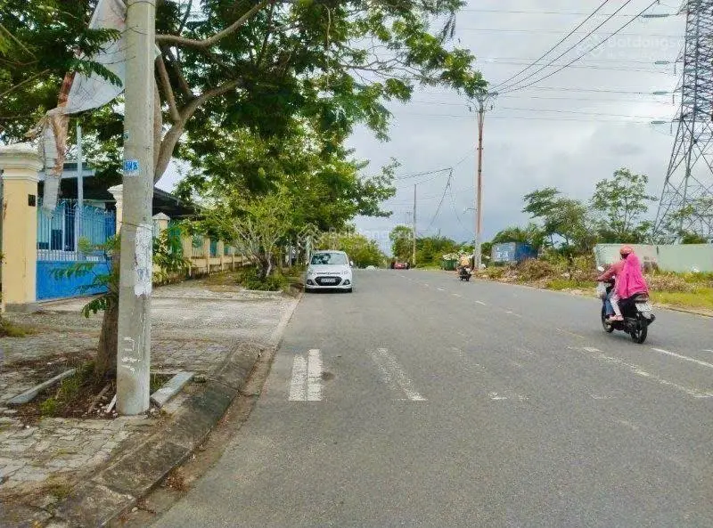 Hàng hiếm khu vực! Bán nhà mặt tiền Doãn Uẩn 95m2 - Đối diện ký túc xá sinh viên chung cư - 5 tỷ x