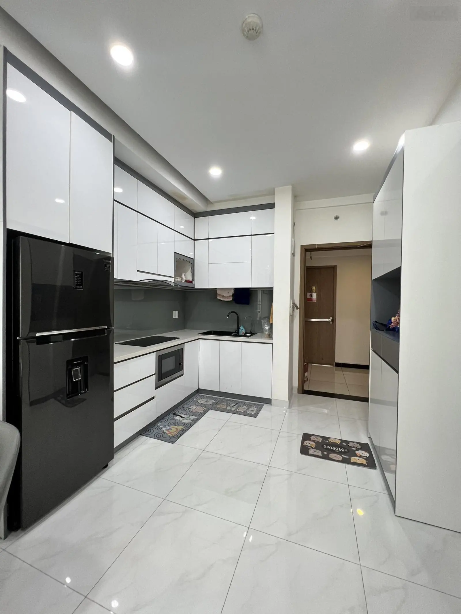 Bán hot Ruby 2PN - 2WC(65m2) đã có sổ, full nội thất đẹp chỉ 3,2 tỷ
