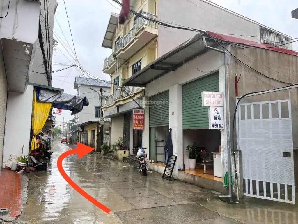BÁN NHÀ CẤP 4 SẴN Ở TẠI KIM CHUNG ĐÔNG ANH GẦN CẦU THĂNG LONG.