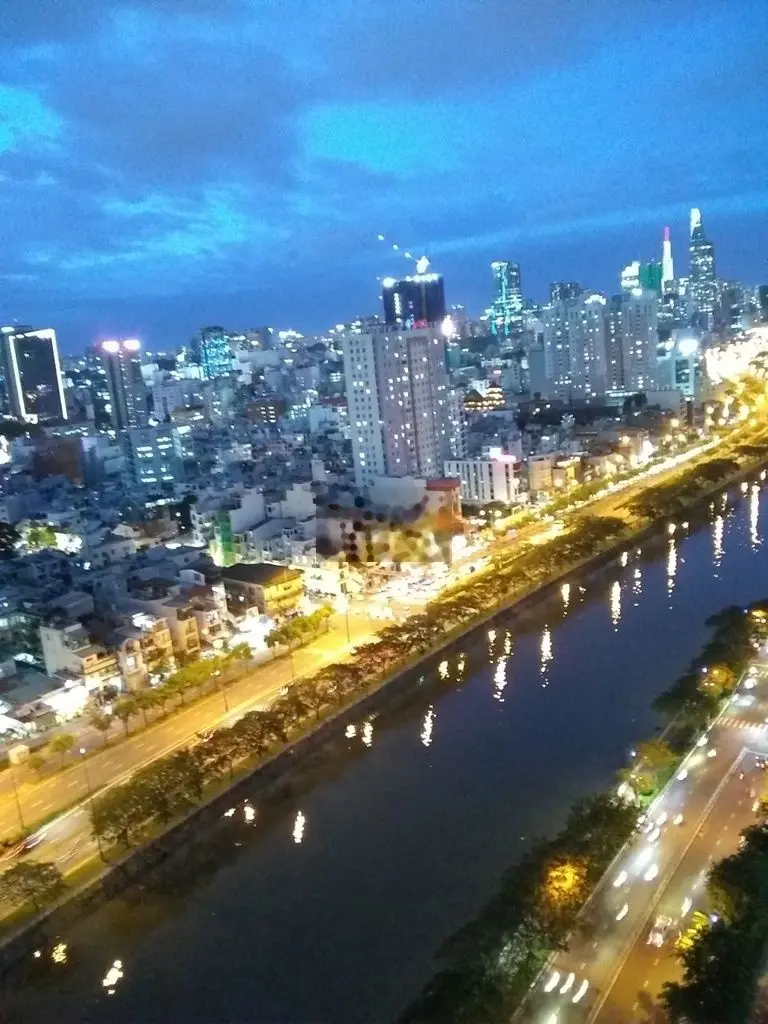 Bán căn hộ Gold View 117m2-3PN, 92M2/2WC, 80M2/2PN. Full Nội thất.