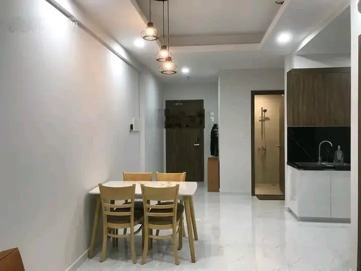 Chính chủ bán CH Carillon 3 Q. Tân Bình, DT 70m2 2PN 2WC đã có sổ riêng, để lại nội thất