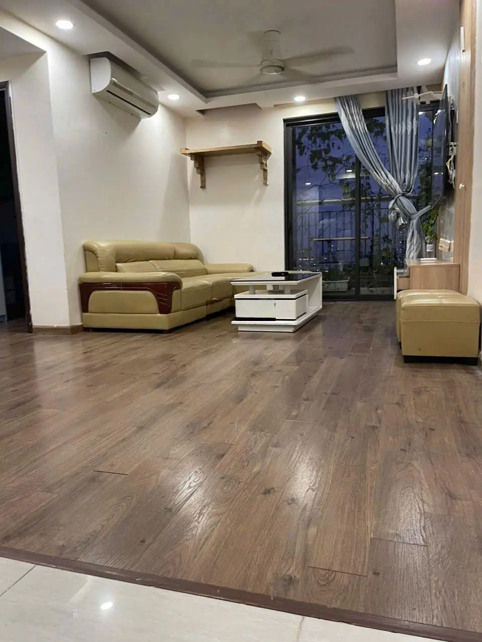 Ảnh thật cần bán gấp 3N2WC 86m2 full đồ căn góc bc hướng Nam, mát quanh năm, HT vay ngân hàng