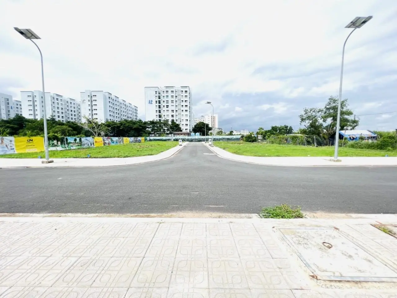 Ngân hàng liên kết CĐT thanh lý 15 lô đất thổ cư giá tốt, sổ riêng, khu đông dân cách Q1 chỉ 15p