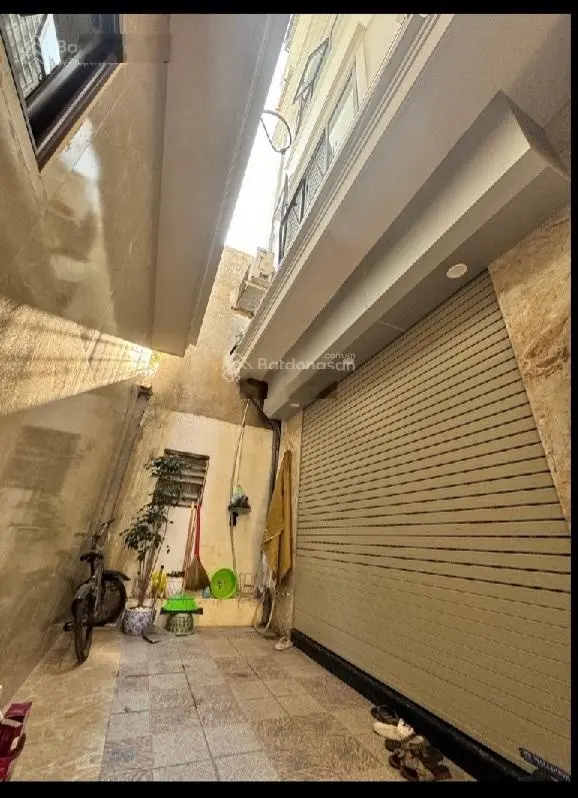 5.1 tỷ /30m2/ 5 tầng/4.2 MT/ Lệ Mật /việt Hưng