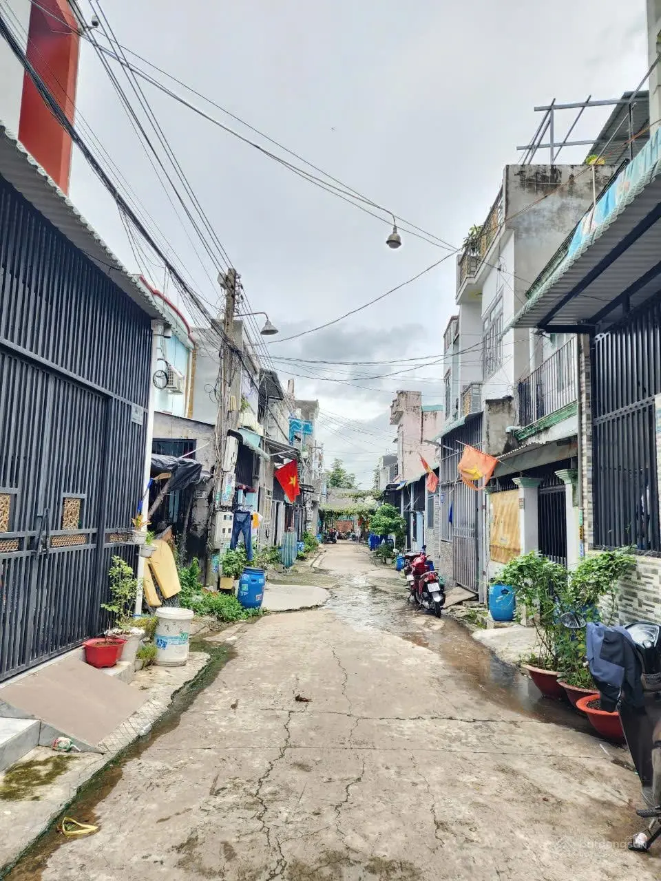 2 tỷ 050 Bán nhà 1 trệt 1 lầu hoàn công giá rẻ, Gần Vòng Xoay An Phú, P.An Phú, TP Thuận An