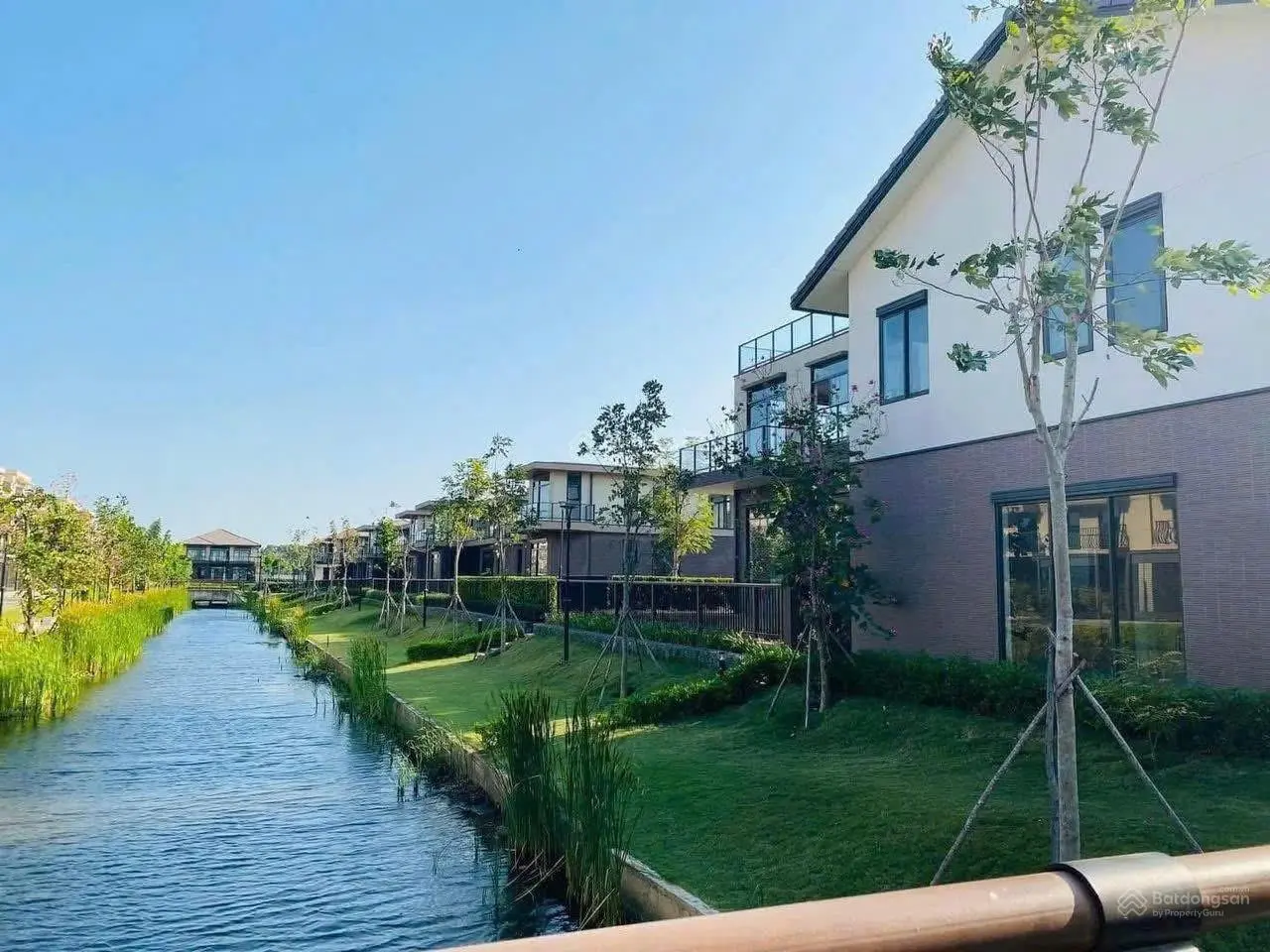 Hàng hiếm biệt thự kênh đào tại khu đô thị Waterpoint, 41,7 triệu/m2, DT: 468 m2