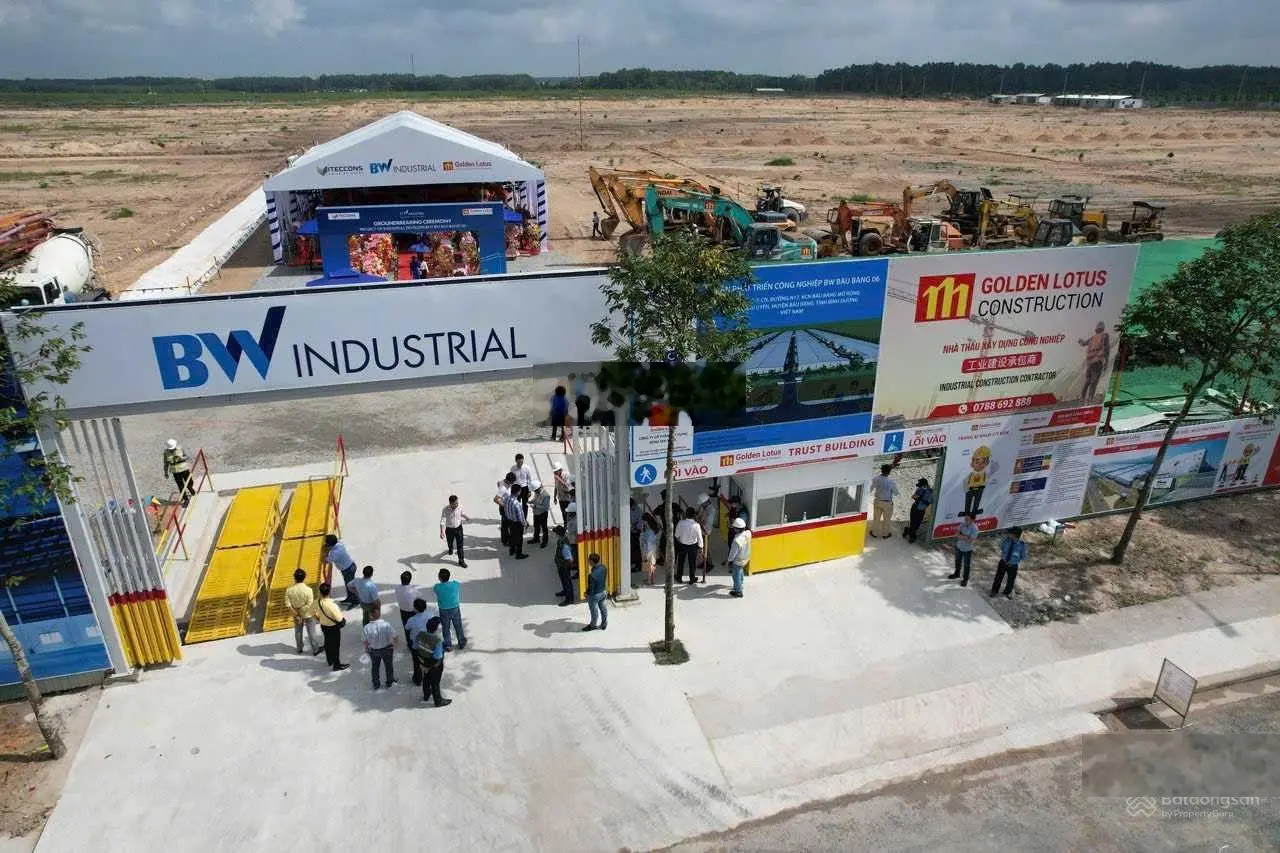 Cần tiền bán gấp 1 cặp Bàu Bàng đối diện công ty Paihong 975 triệu