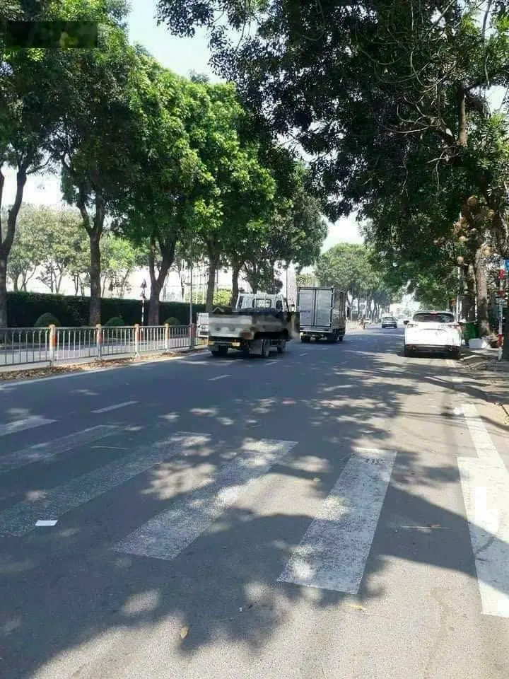Chính chủ cần bán nhà hẻm 8m ngay siêu thị AEON Tân Phú