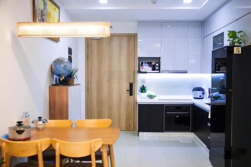 Ngộp tiền bán gấp Emerald 2PN-2WC(71,2m2) view nội khu giá 3,680 Tỷ