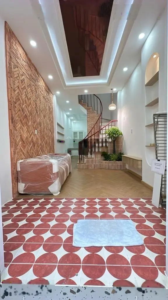 Nhà mới bốc seal hẻm vip Khánh Hội - 4 tầng - 40m2 - KDC hiện hữu - chỉ 6tỷ750 thương lượng ngay
