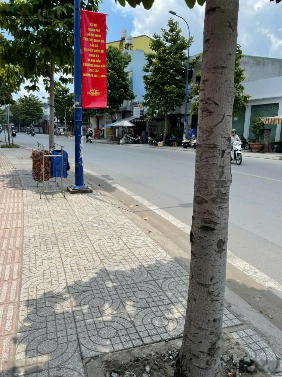 Bán nhà mặt tiền Lê Thị Hà, DT 156m2 thổ cư, 4 tầng, giá 10.45 tỷ