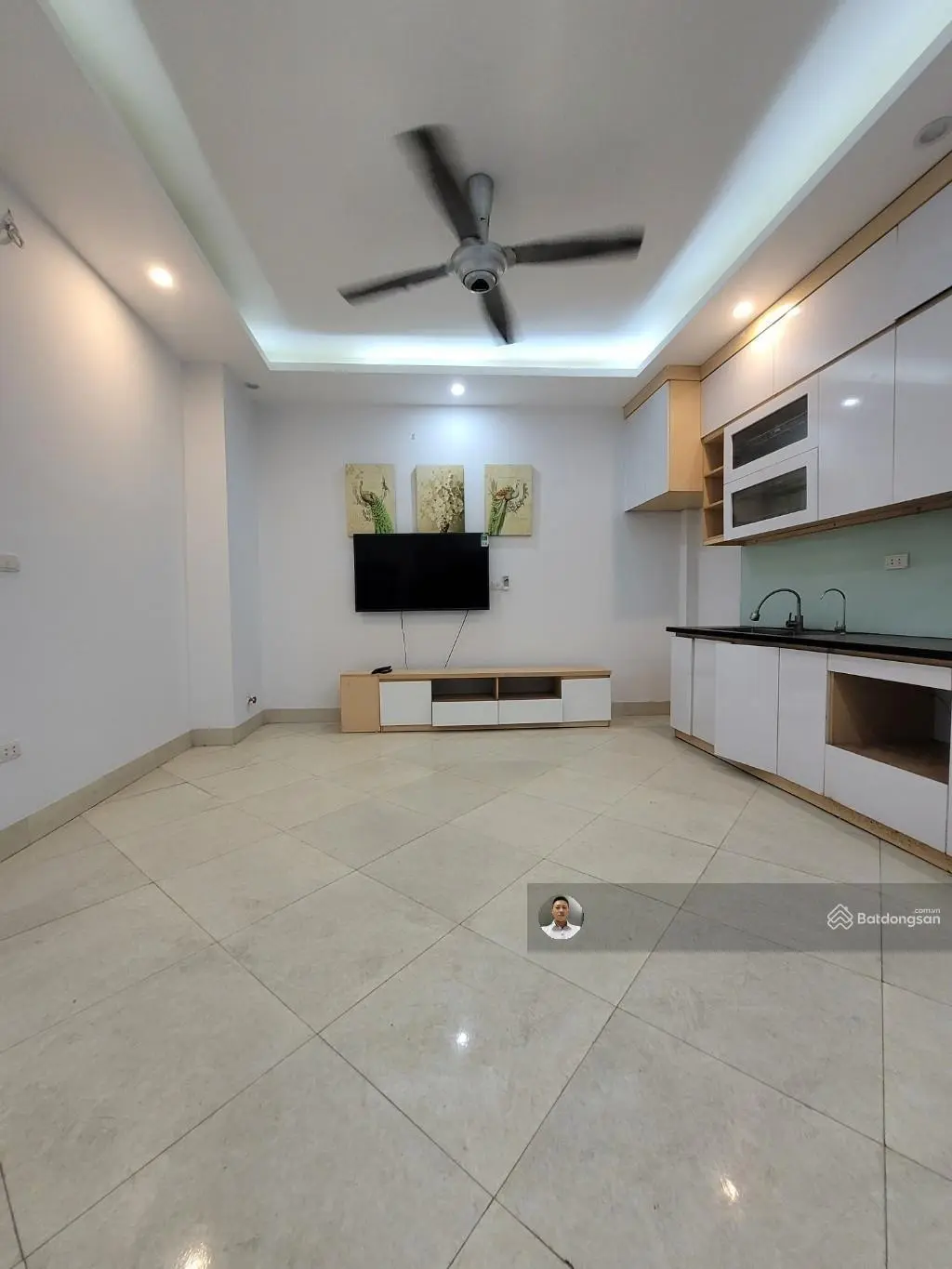 Bán Nhà Đông Dư Bát Khối cạnh Cự Khối Long Biên 35m2 x 3 tầng hơn 3 tỷ 3 ngủ cách cách 10m ra ô tô