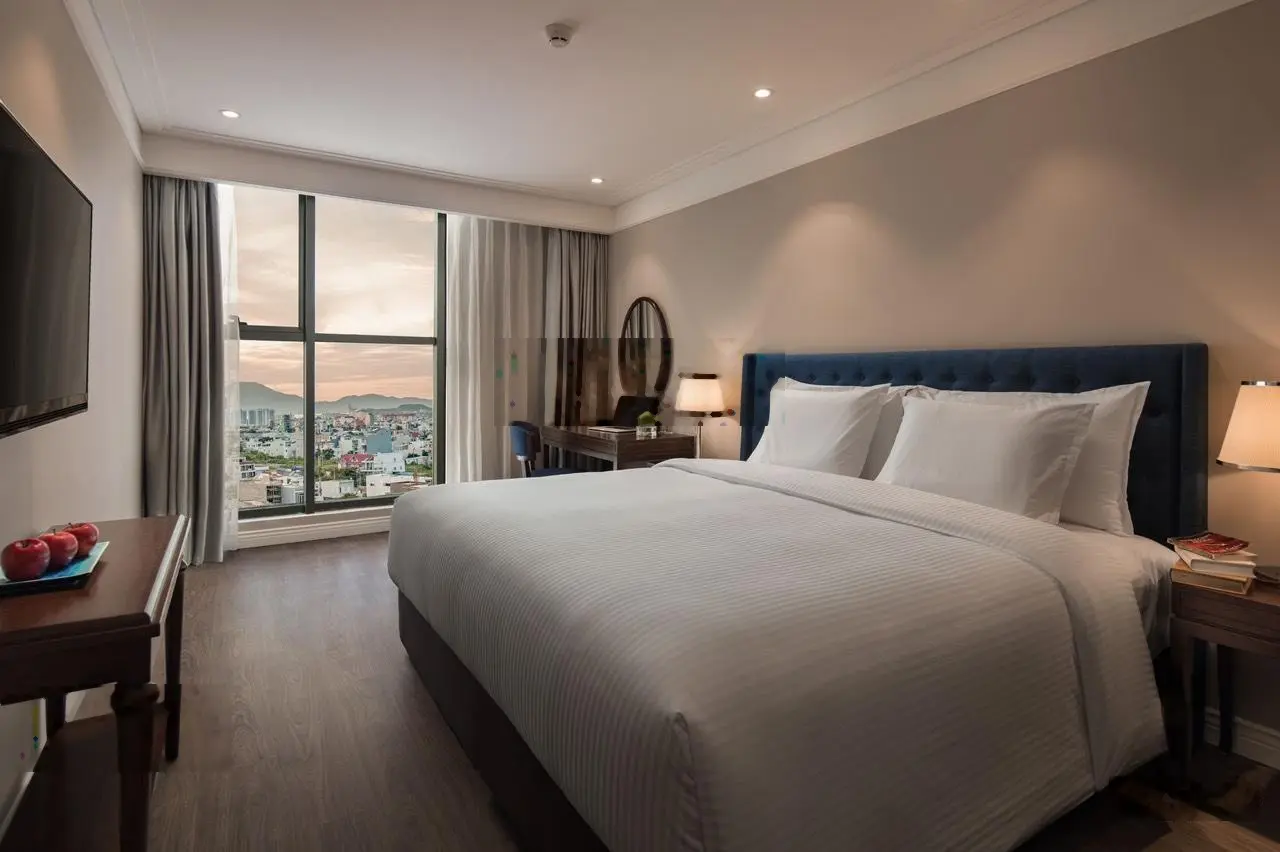 Hàng hiếm căn 2PN 73m2 Alphanam Apartment view biển Mỹ Khê và phố. Full nội thất Luxury sổ lâu dài
