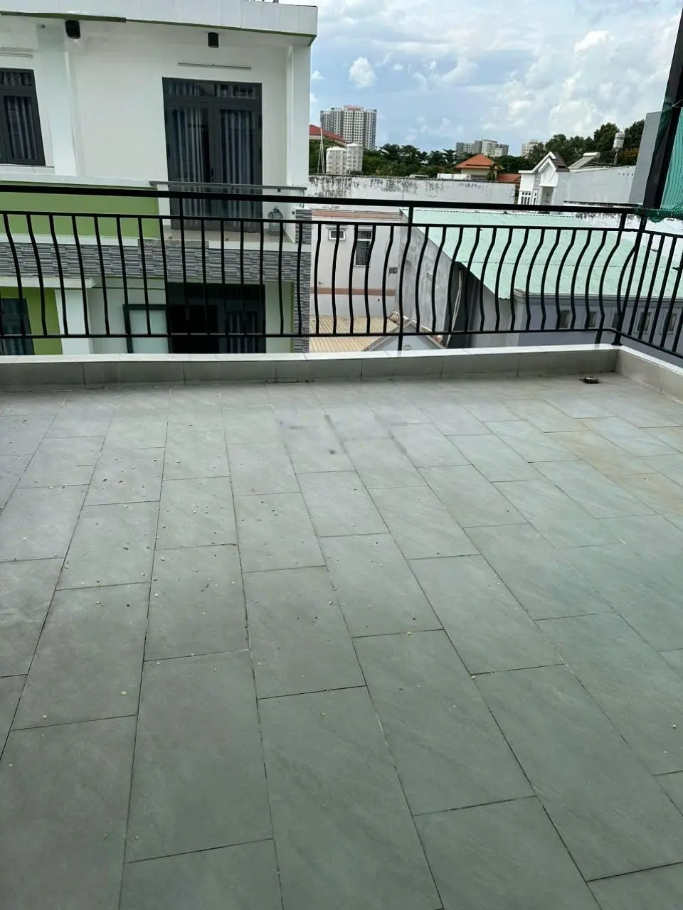 Hạ giá sốc nhà phố - Tặng full nội thất tại Q2, Cát Lái - DT: 62m2 giá chỉ: 6,3 tỷ(thương lượng)