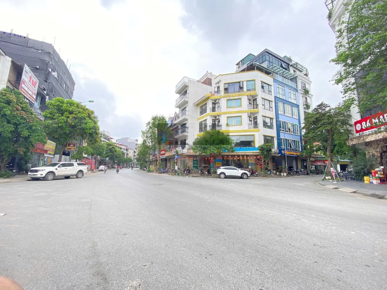 Cực hiếm nhà 5 tầng mp Yên Xá, Tân Triều, đường rộng 15m, kinh doanh bất chấp, dt 68m2, nhỉnh 23 tỷ