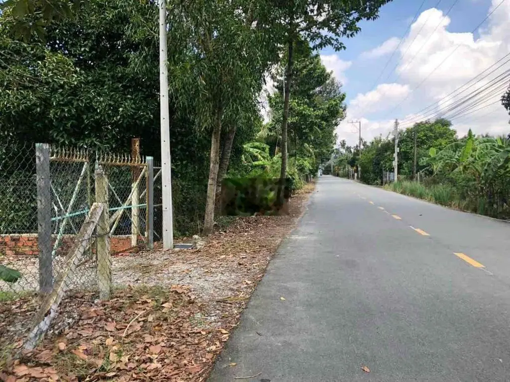 bán 2600m đất vườn . 1 sẹt nhựa