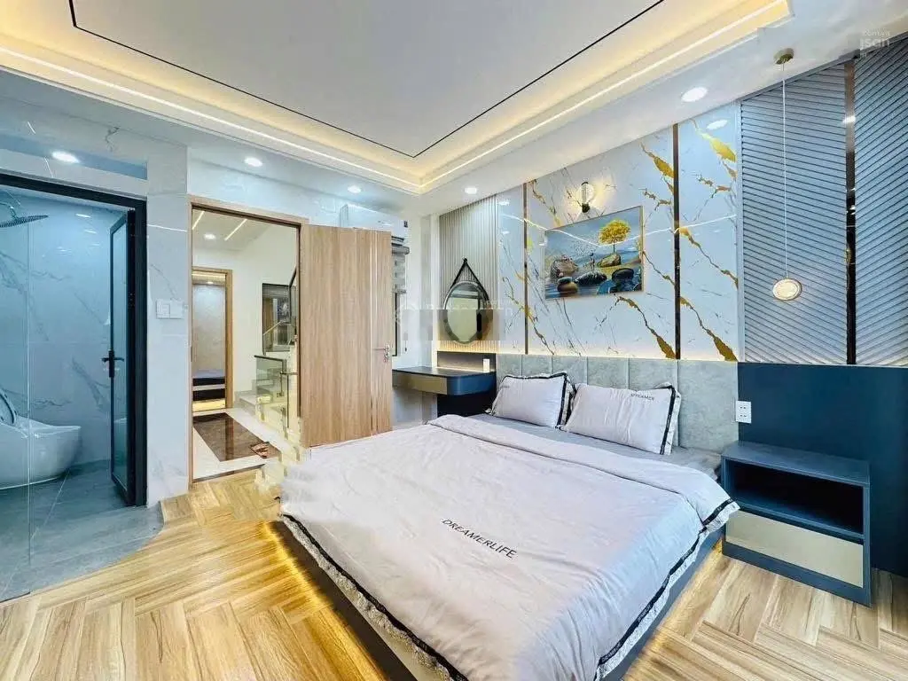 Chủ cần bán gấp,2tỷ3, Phổ Quang,P2,Tân bình,DT 75m2(5x15)m2,HĐ thuê 17tr/th, Sổ Hồng Riêng