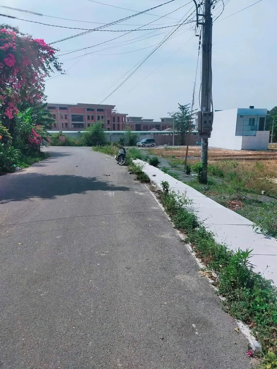 Bán đất 102m2 Nguyễn Đức Thuận P. Hiệp Thành TP. Thủ Dầu Một gần khu dân cư Phú Mỹ 100m