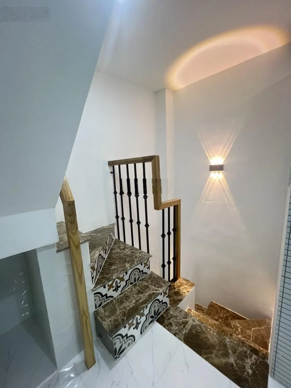 Bán nhà mới 100% cực đẹp Trần Hưng Đạo, P5, Quận 5, hẻm 3m thông cách mặt tiền 20m, ngay trung tâm