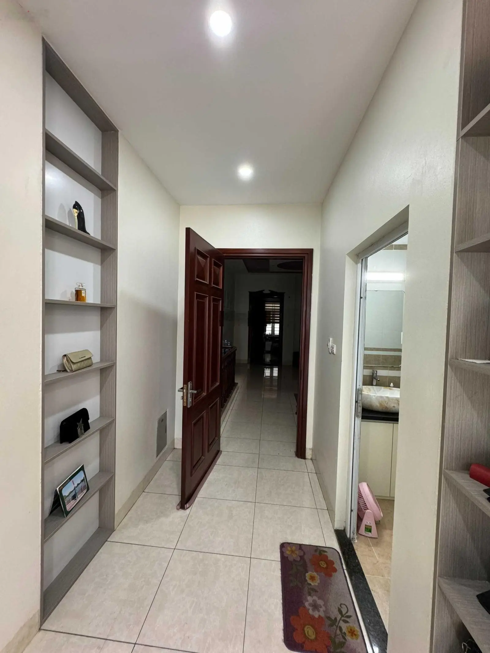 Bán nhà 3 tầng - 153m2 - MT 6m15