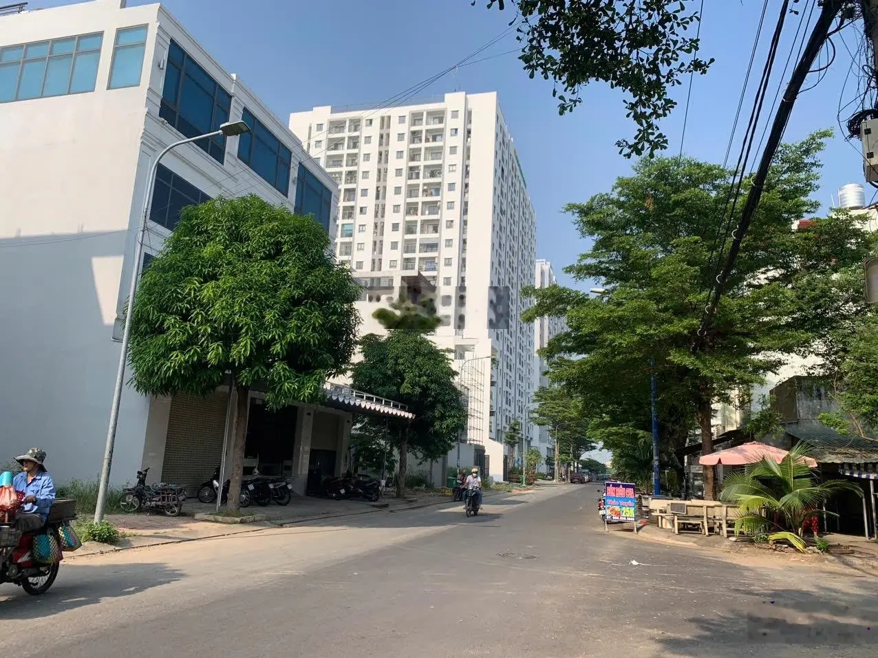 Nhà 3 tầng, ngay khu chung cư cao tầng Tower Tham Lương, đường Dương Thị Giang, Q12. Giá 9 tỷ