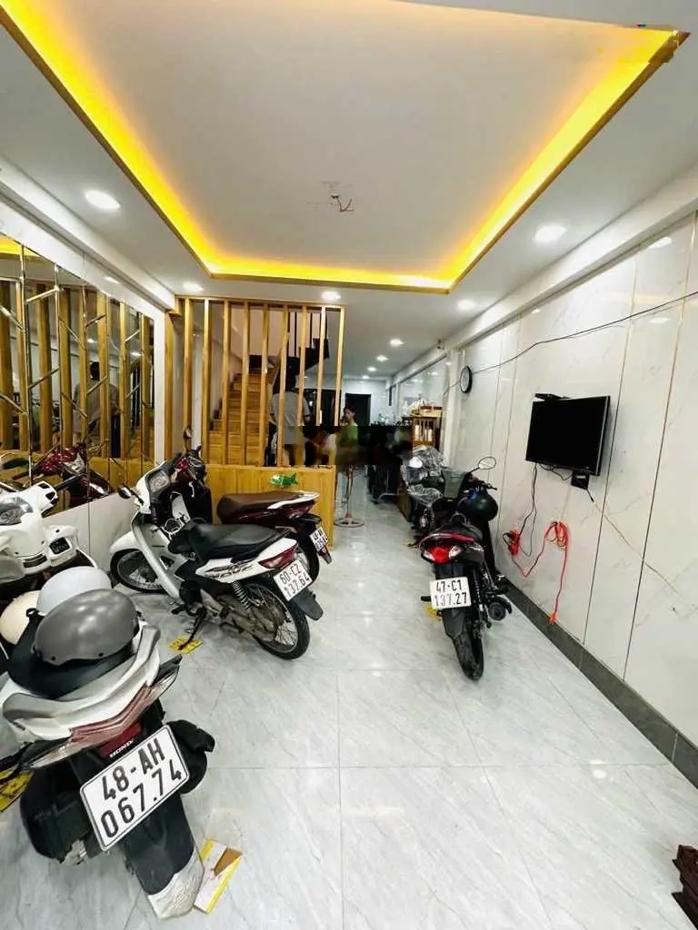 Nhà Lê Văn Duyệt Bình Thạnh 54 m2 giá 6.3 tỷ