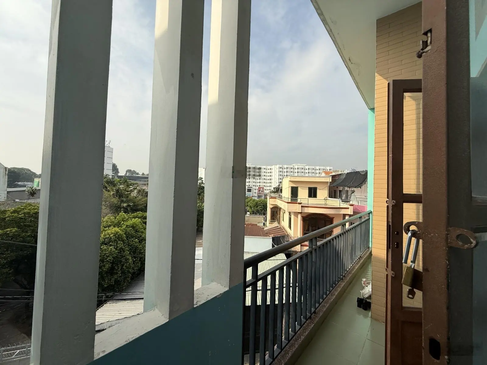 Thu nhập khủng 90tr/th, 3 tầng + sân thượng, 21 CHDV, 215m2, ngang 8m, ngay ĐH Ngân Hàng, Giá Tốt