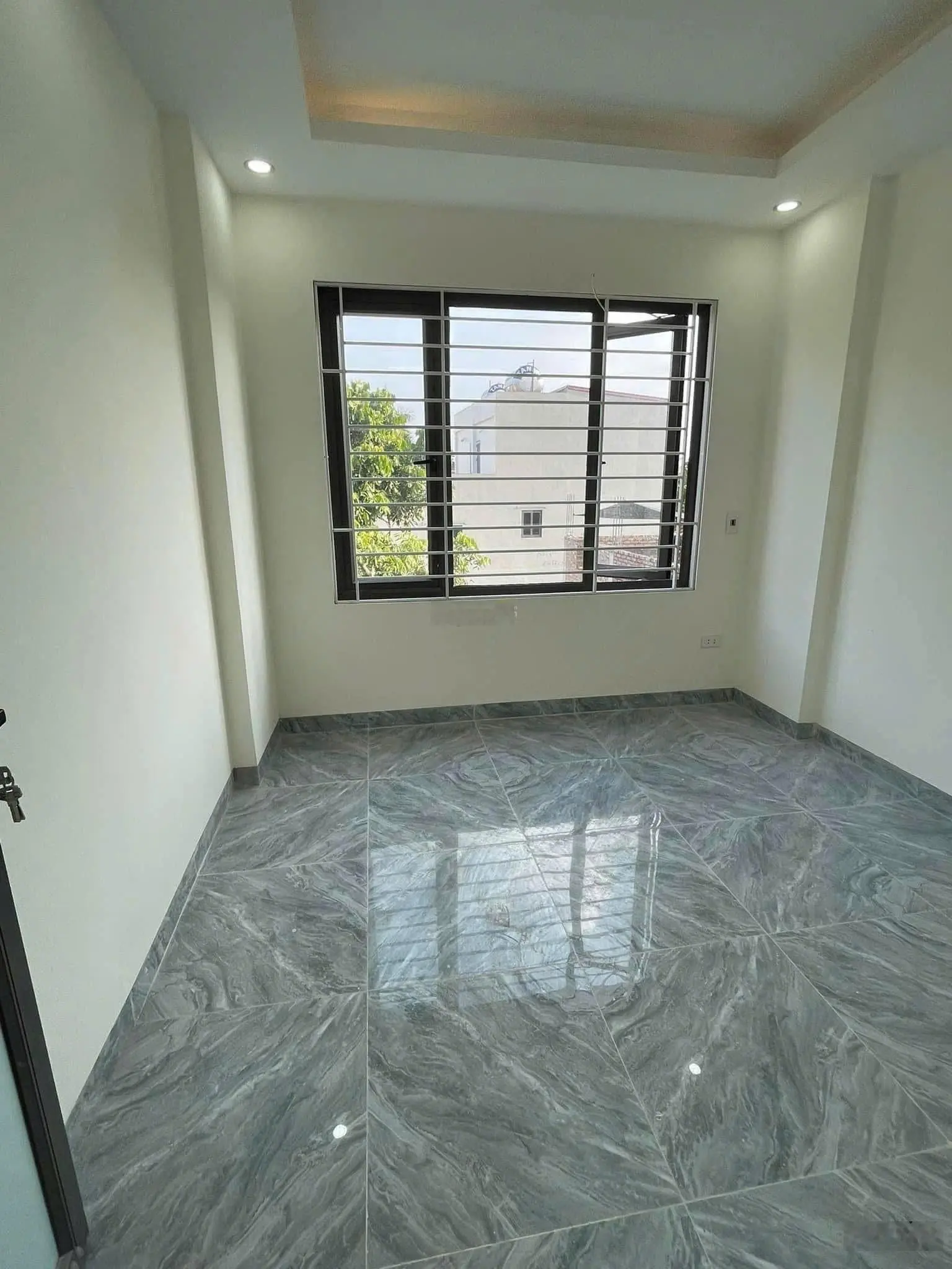 Cần tiền bán gấp ngõ ô tô - Yên Thành - Biên Giang gần ql6 - 400m ra đh tdtt - xây mới - ở ngay