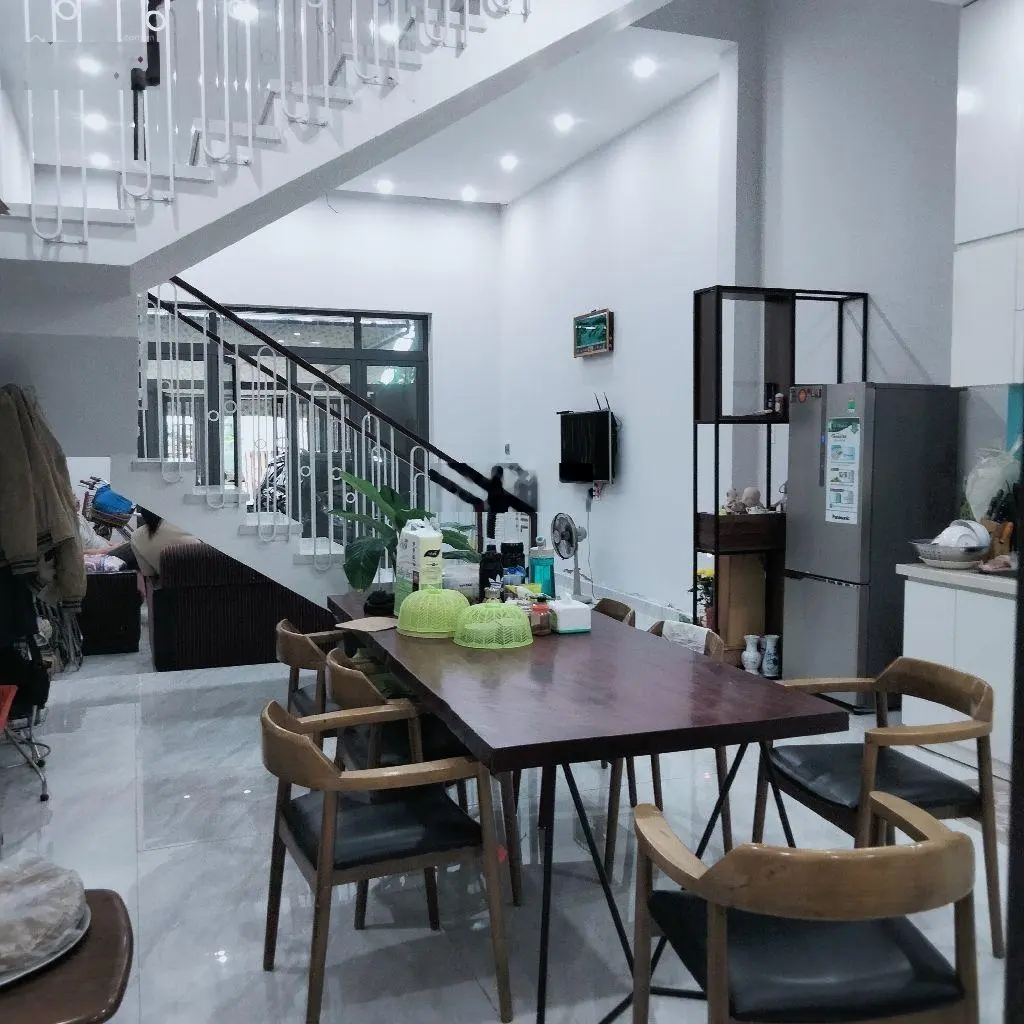 Cơ hội sở hữu ngay căn nhà phố đẹp lung ling, đầy đủ tiện nghi tại vị trí vàng chỉ nhỉnh 7tỷ