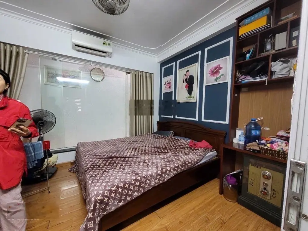 Bán nhà riêng đường Phố Trạm 7 tỷ vnd 42m2 3PN 4PT tại Long Biên