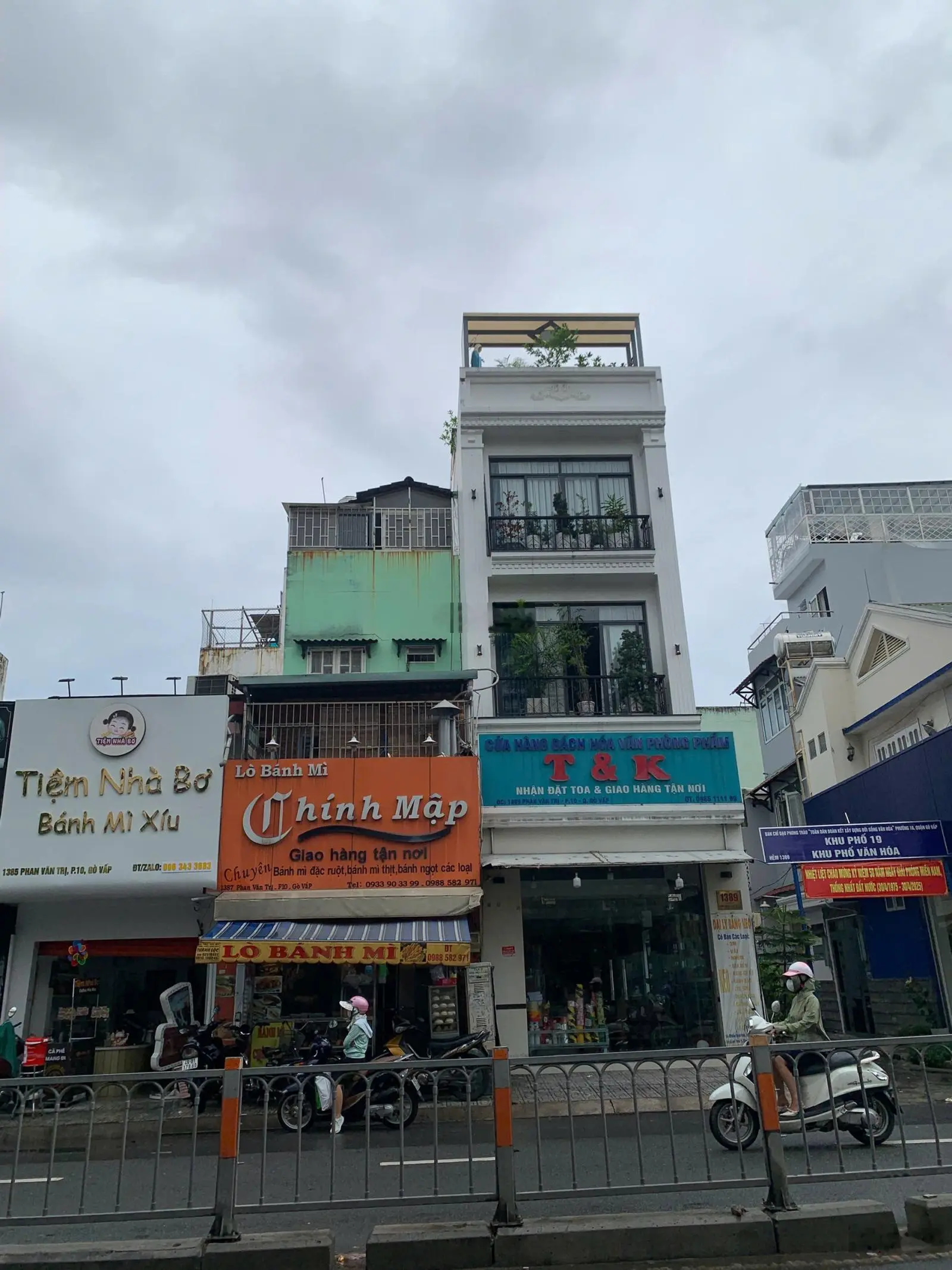 Bán nhà mặt tiền Phan Văn Trị, P. 10, vị trí đắc địa, gần ngã tư Phan Văn Trị và Nguyễn Oanh