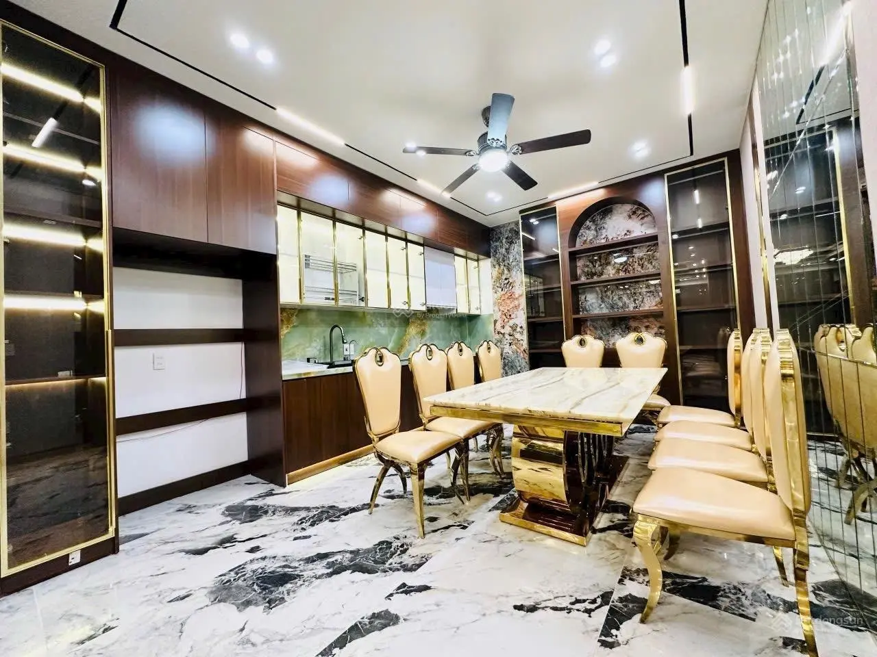 Siêu phẩm mặt ngõ Hồ Sen 60m2 Ô tô vào nhà - xây mới thiết kế cực chất