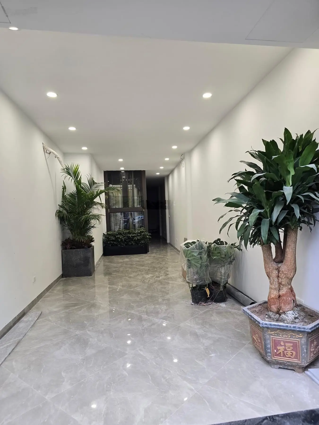 Giảm sốc 3 tỷ, đẹp nhất mặt phố Minh Khai HBT - Cung điện giữa lòng Hà Nội, KD sầm uất ngày đêm