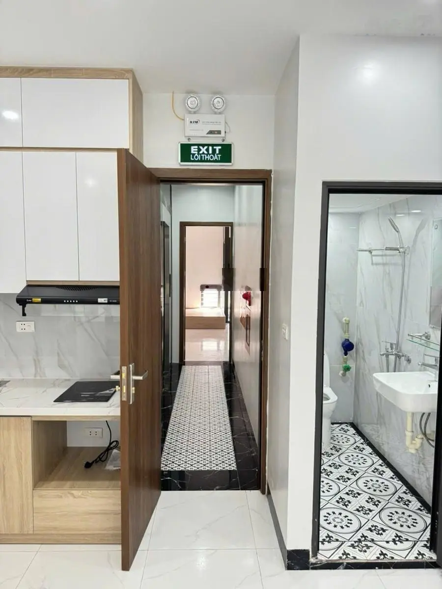 Nhà đẹp! Dòng tiền ổn định 800tr/năm tại phố Minh Khai, DT 58m2*6 tầng, thang máy, 40m ra phố