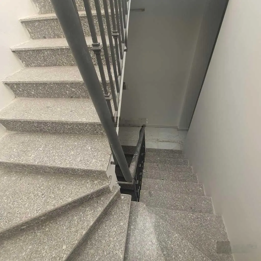 Bình Trị Đông, Lê Văn Quới, 4 tầng, 80m2, hẻm 6m, KD CHDV 10 phòng, ngộp bán 6 tỷ 250
